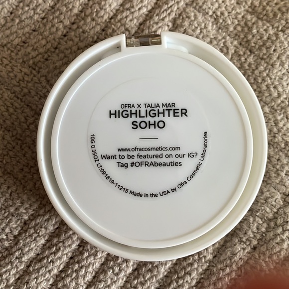 Ofra x Talia Mar highlighter in soho - Picture 3 of 3